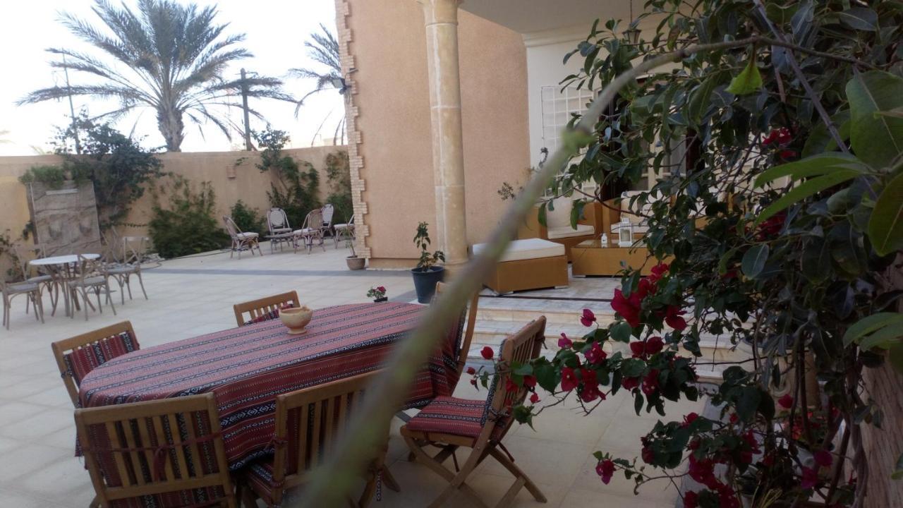 Maison D'Hotes Villa Fatima Tozeur Exterior photo